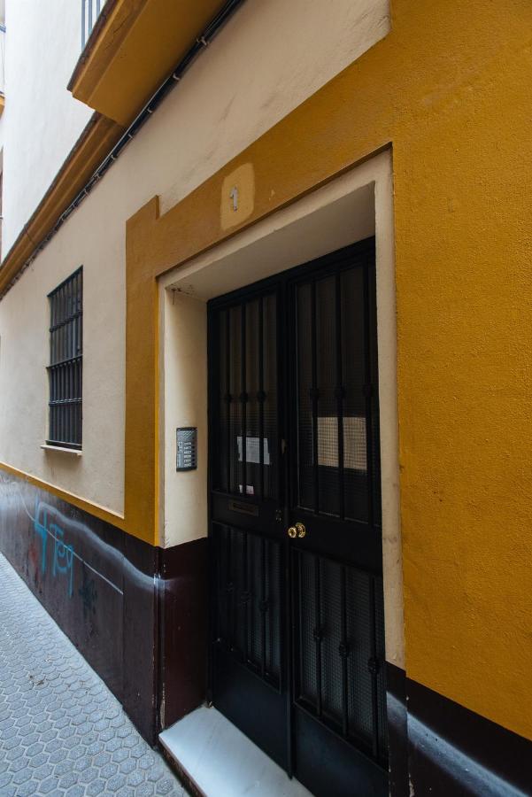 Magno Apartments Feijóo Sevilha Exterior foto
